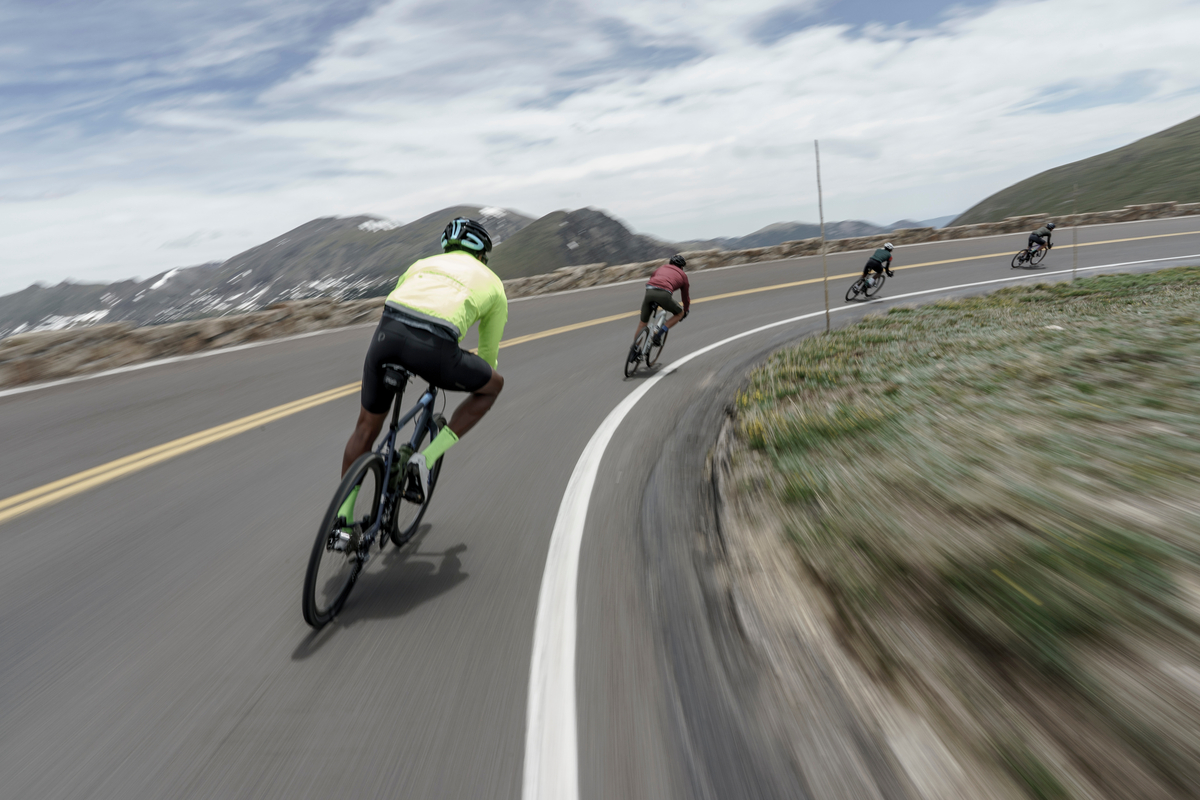 Shop All Men s Clearance Cycling Gear PEARL iZUMi