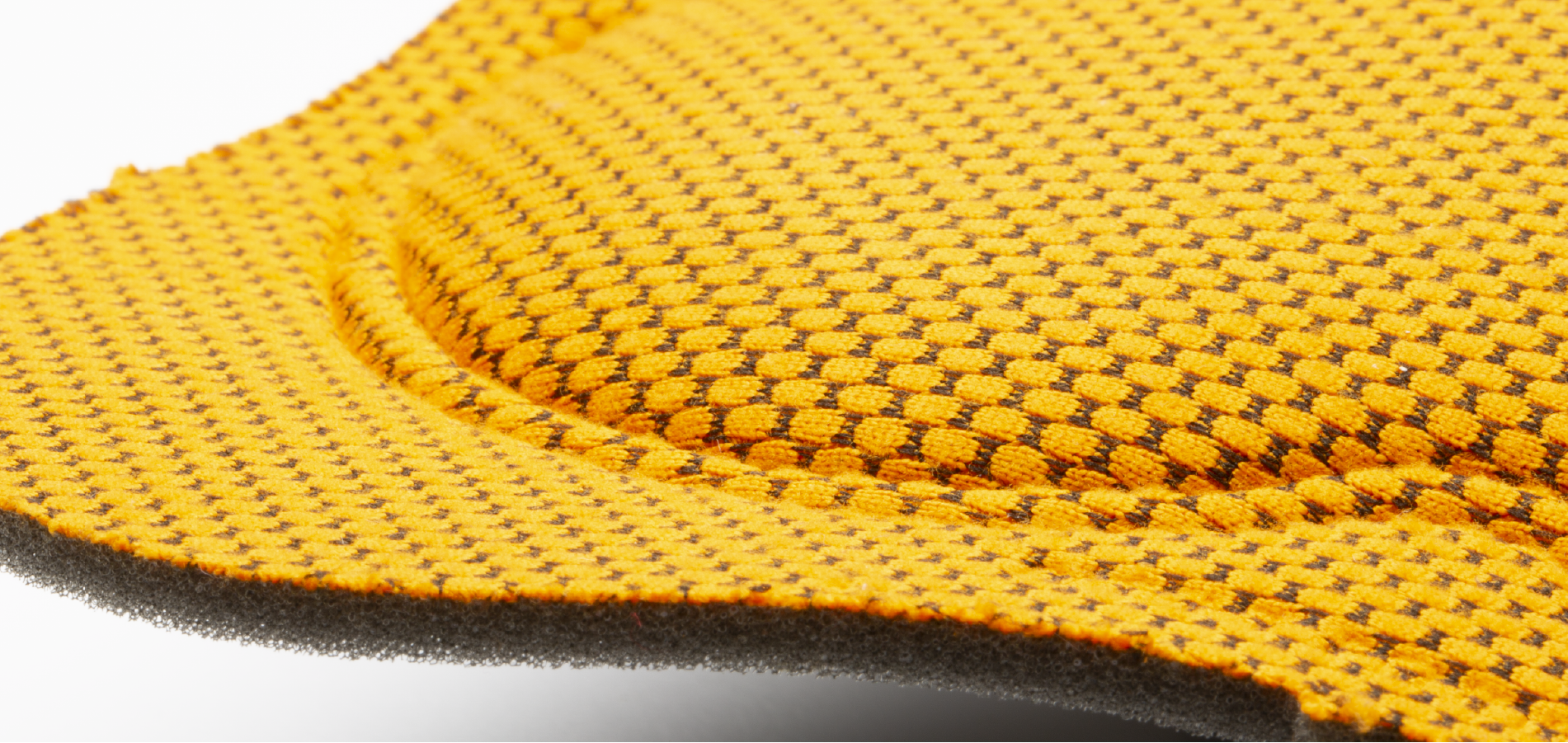 Close up Graphic of The Orange Elite Escape 1:1 Chamois