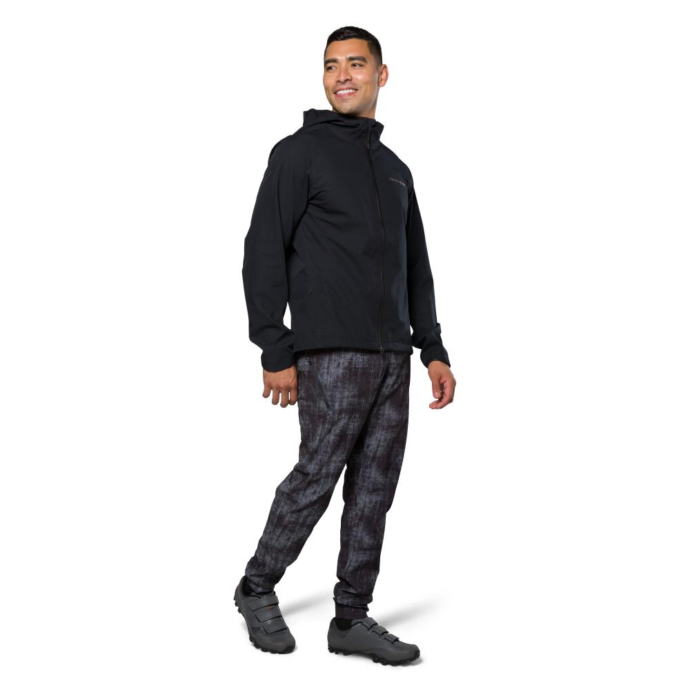 Under Armour Men's UA Storm Liner, Light and Form-Fitting Thermal