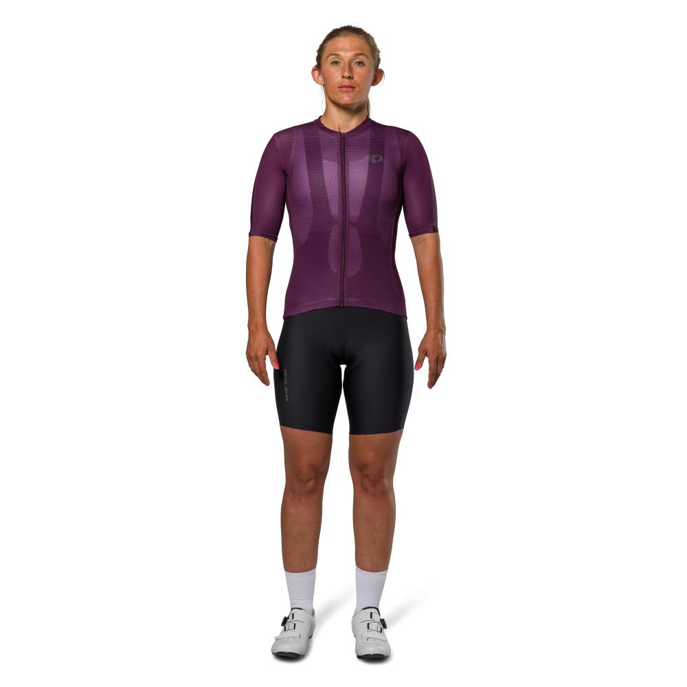 color:DARK VIOLET