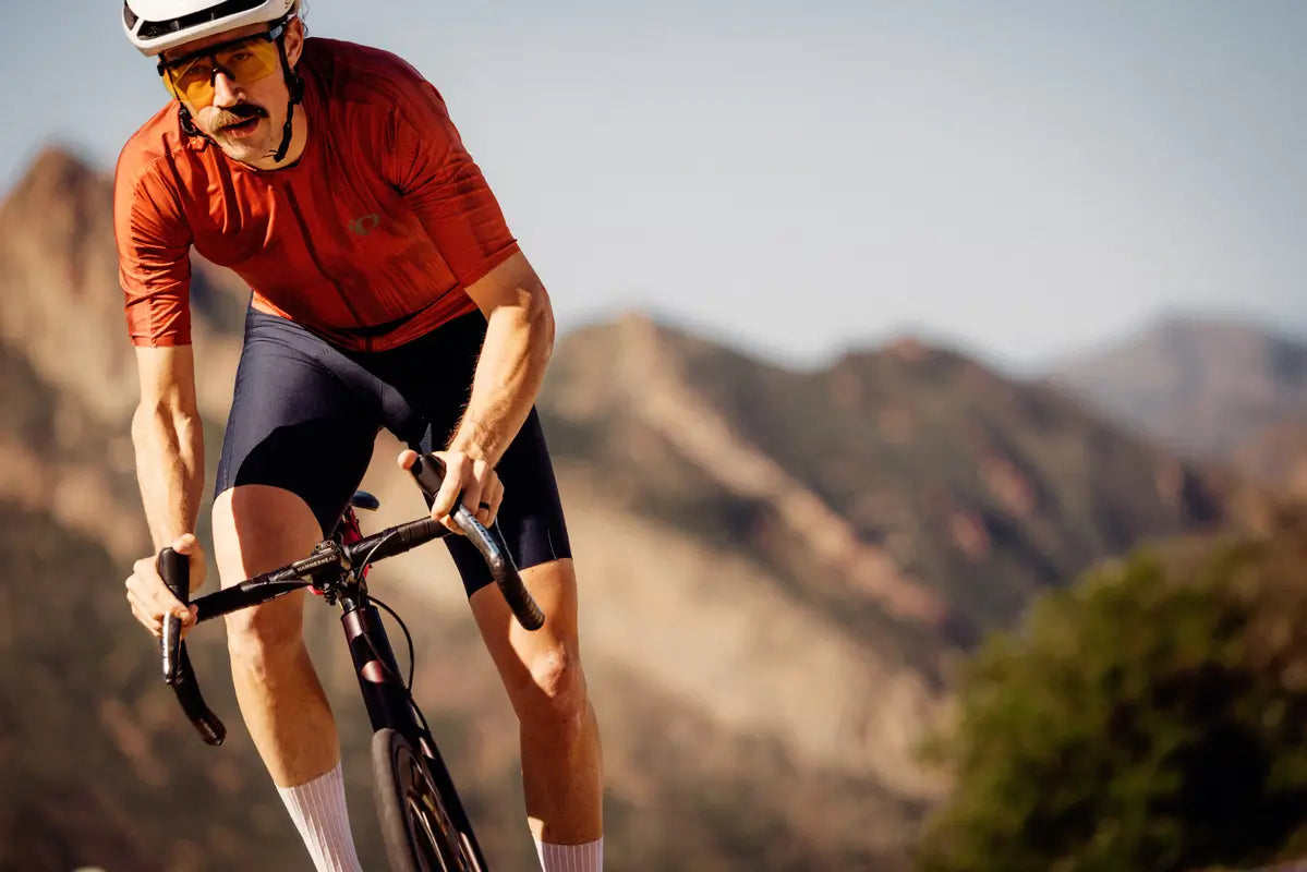 Men's PRO Bib Shorts – Premium Cycling Bibs | PEARL iZUMi Men's PRO Bib Shorts – Premium Cycling Bibs | PEARL iZUMi