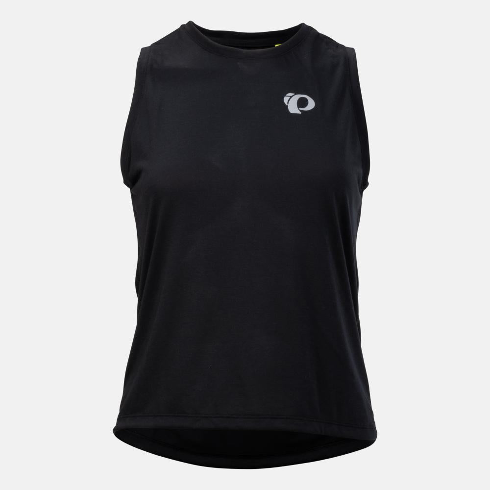 color:BLACK