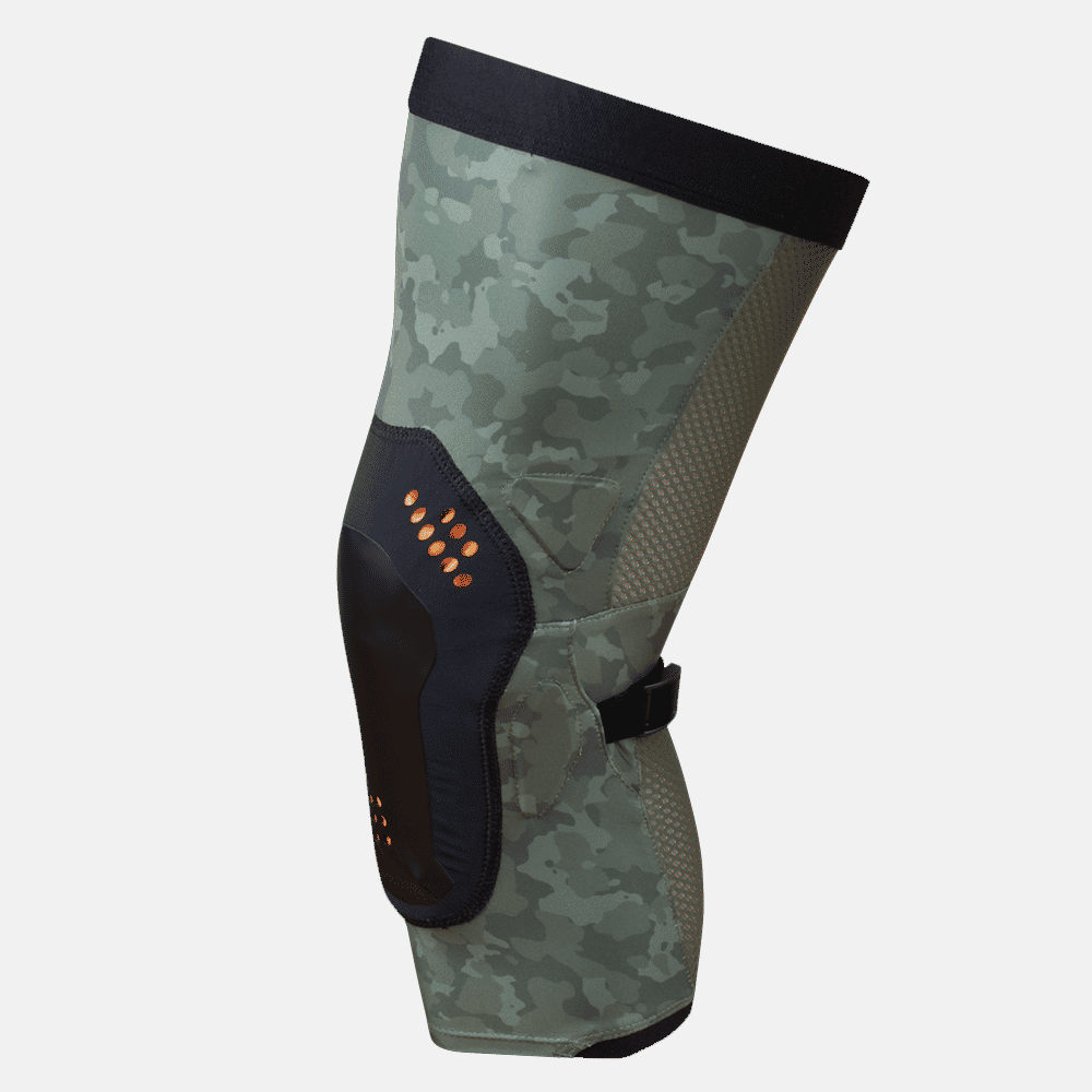 Elevate Knee Guards in Forest Camo