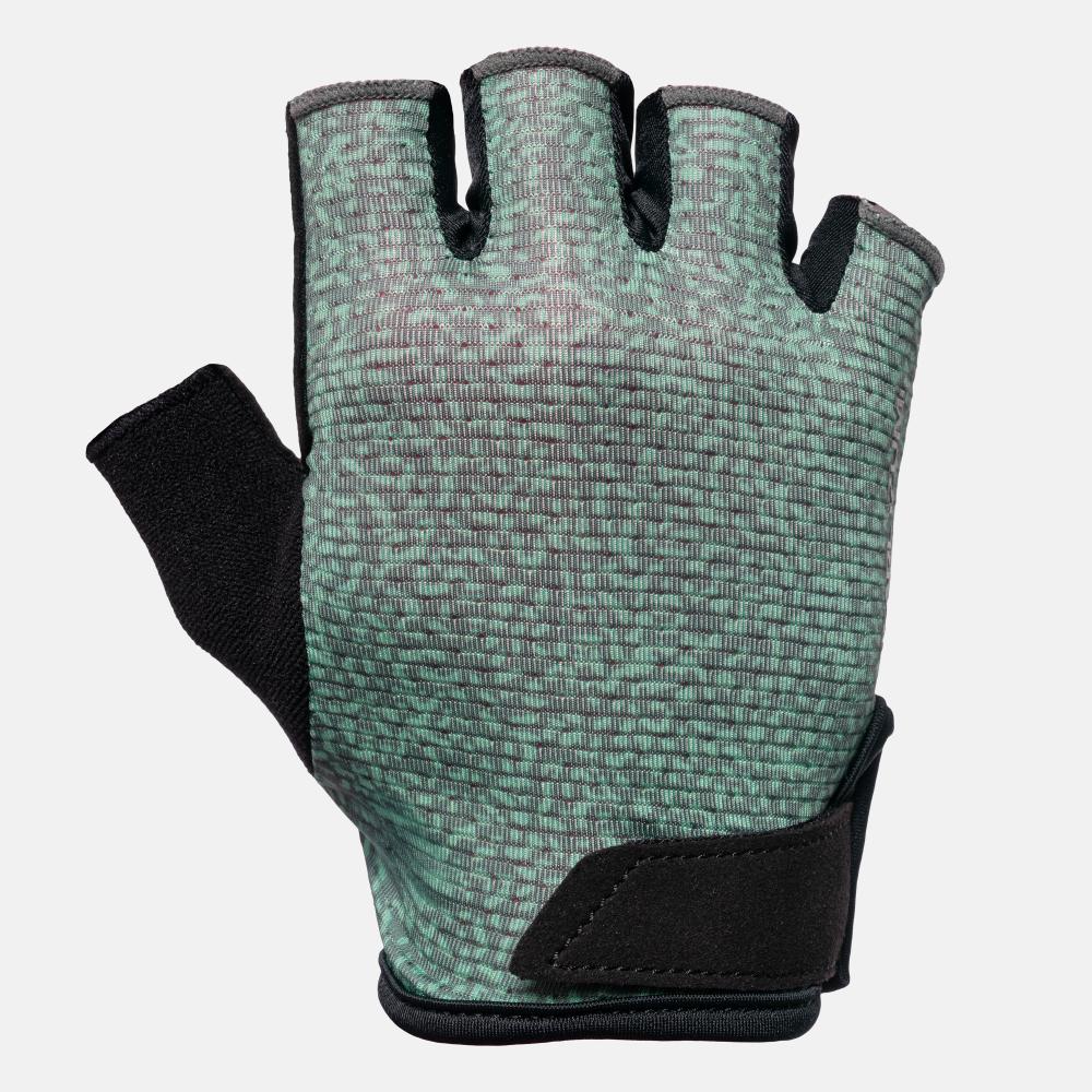 color:BALSAM GREEN MINUTIA