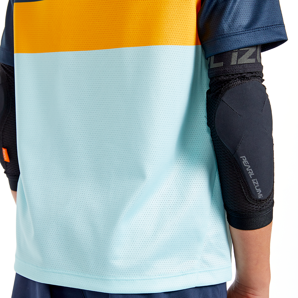 Youth Summit D3O® Mountain Bike Elbow Pads | PEARL iZUMi